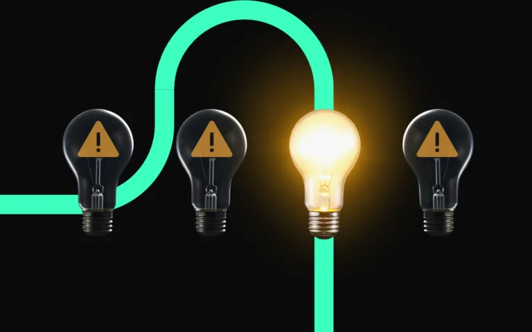 Lightbulbs with green keyline